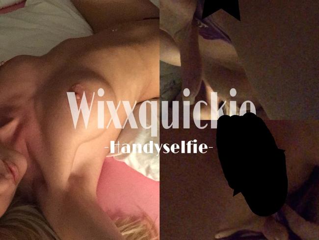 Lejla X Porno Video: Wixxquickie -Handyselfie-